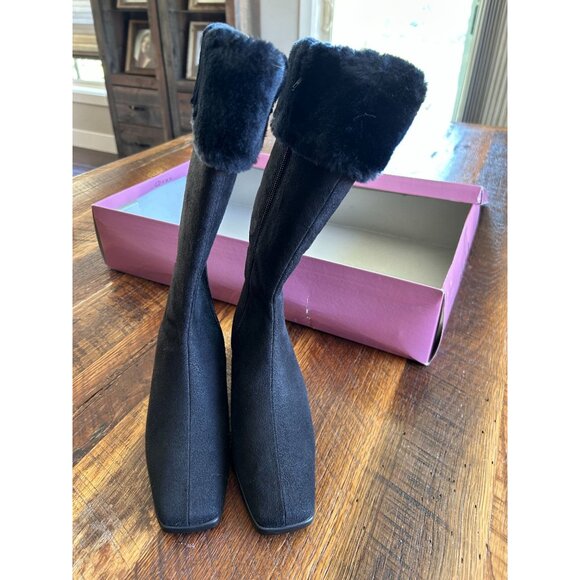 Cinderella Of Boston Black Micro Suede Fur-Lined Boots Size 2.5M - Picture 6 of 12